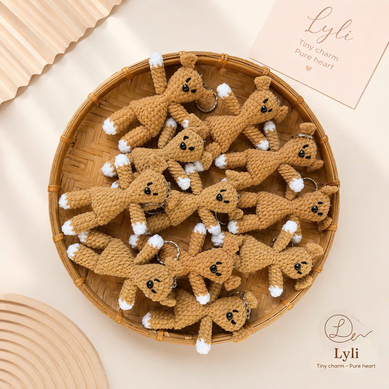 Móc khóa Gấu Teddy handmade màu nâu nhạt