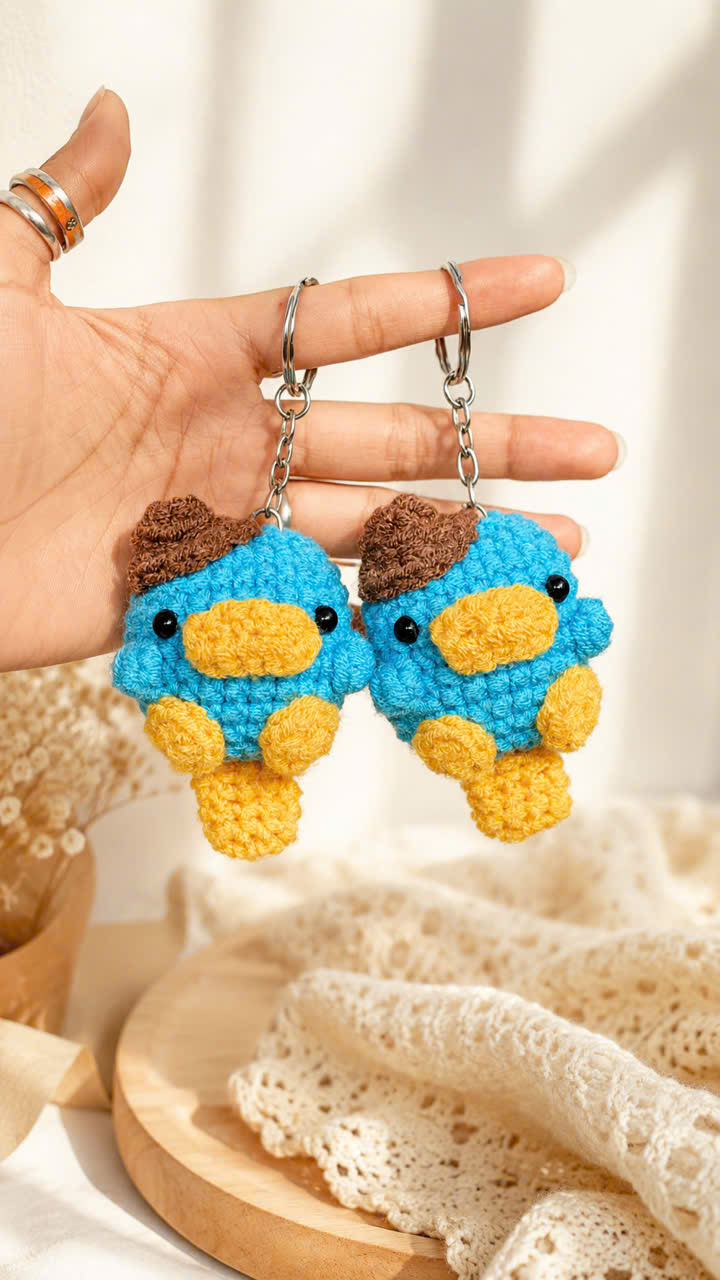 Móc khóa Thú Mỏ Vịt len handmade 6cm